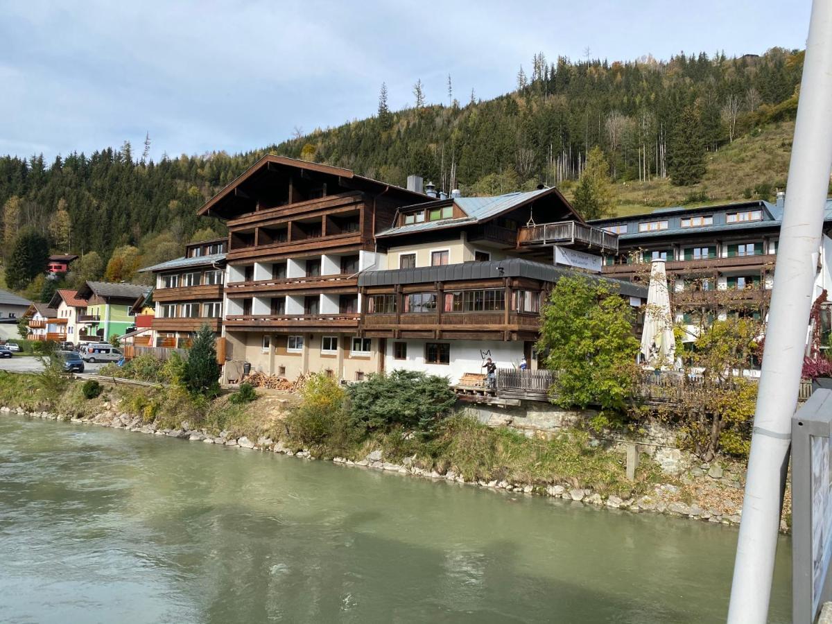 Hotel Lukasmayr Fusch an der Glocknerstraße Exterior foto